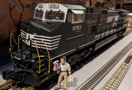 Used g deals scale trains